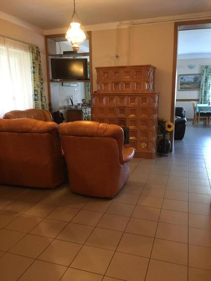 Vadaspuszta Vendeghaz Csatka Esterno foto
